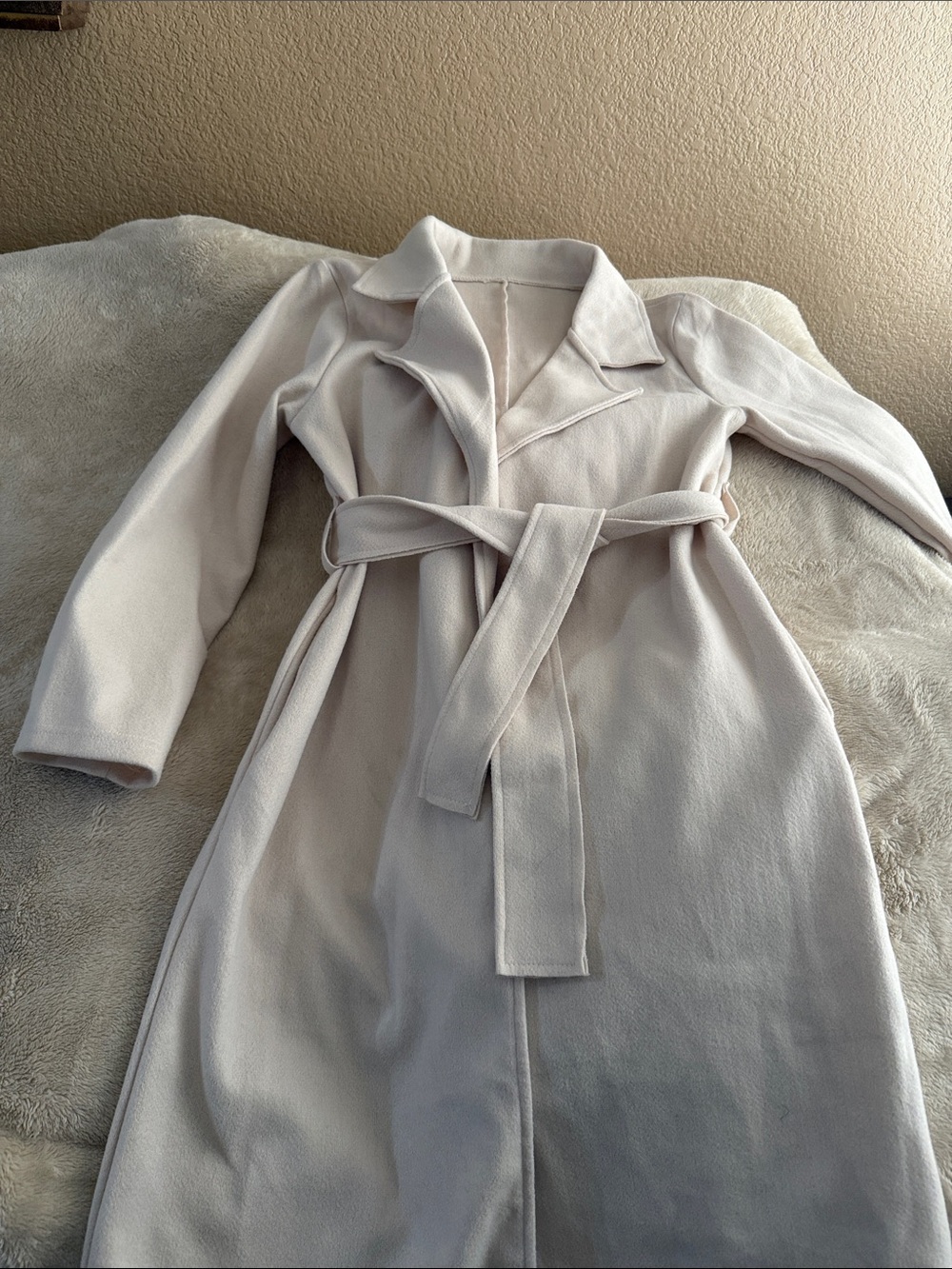 Classic Tie-Waist Long Robe — Cream